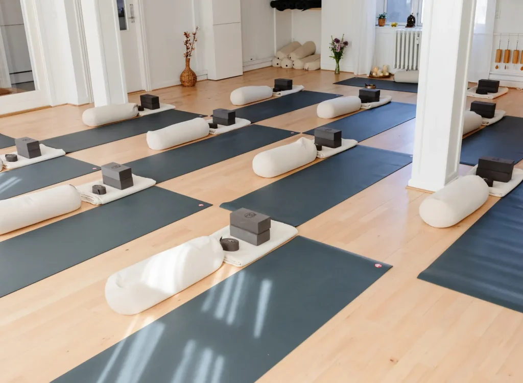 476A8497 Yogasal til leje København